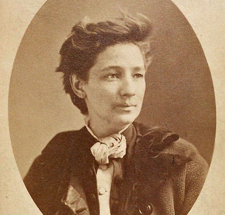 Виктория Уудхъл, 1838 – 1927 г.