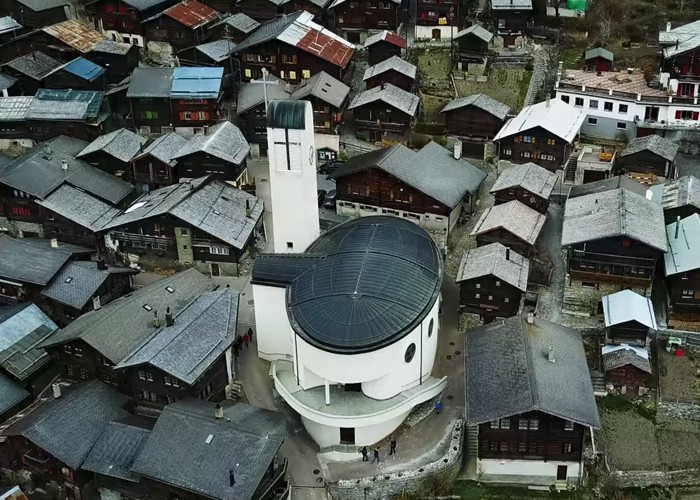 Приказното швейцарско село Албинен