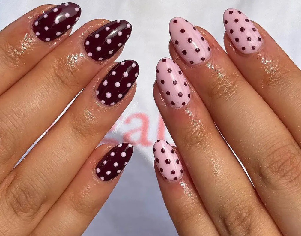 Контрастни точки