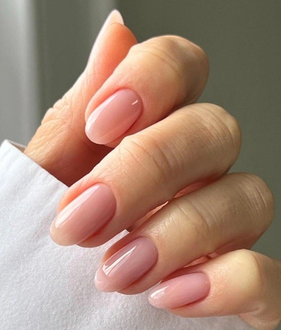 Гланцов маникюр