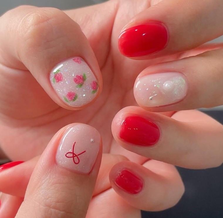 Маникюр в корейски стил