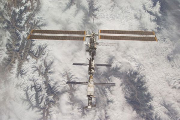 Снежни виелици от космоса