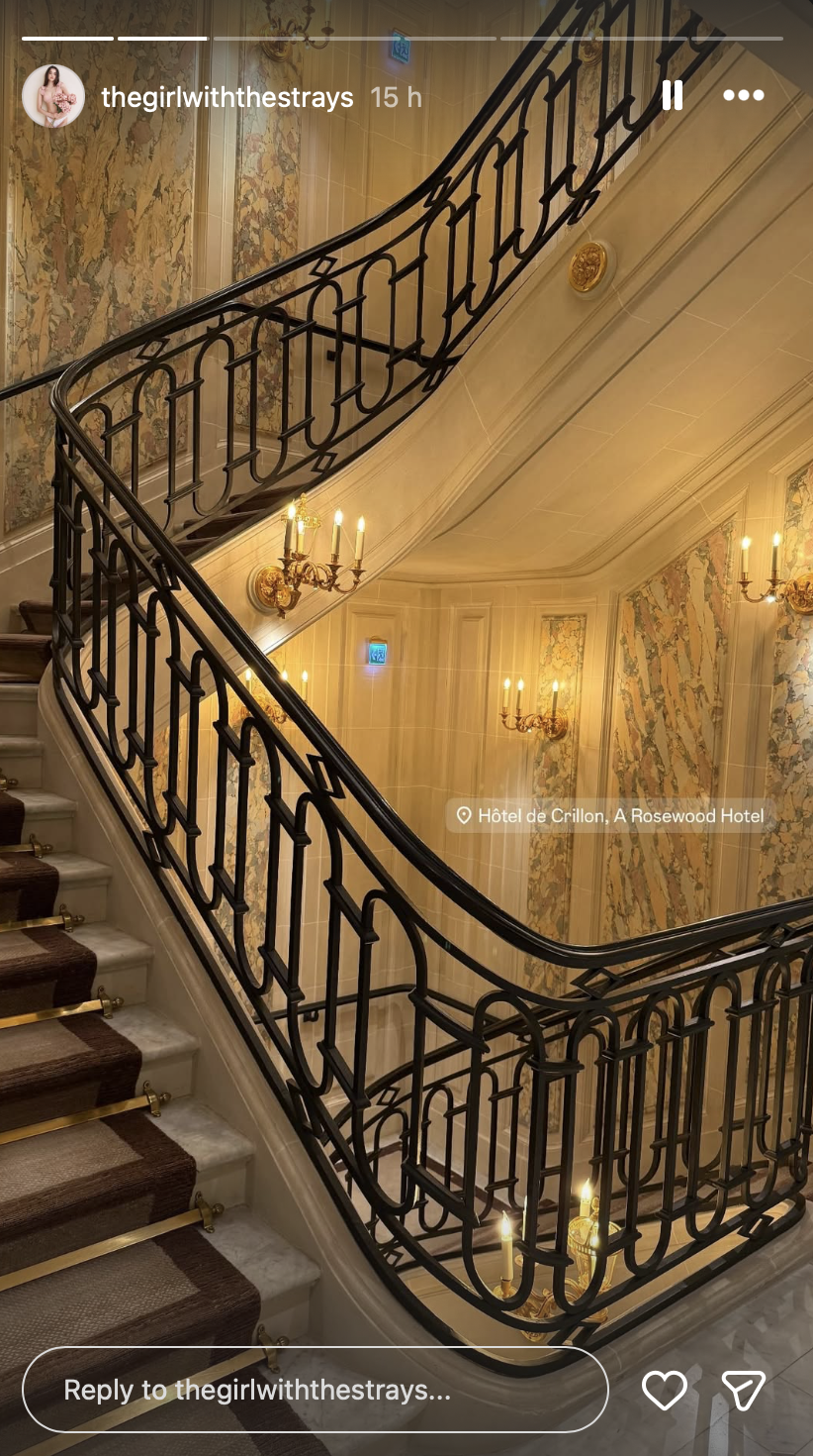 Валерия в Париж