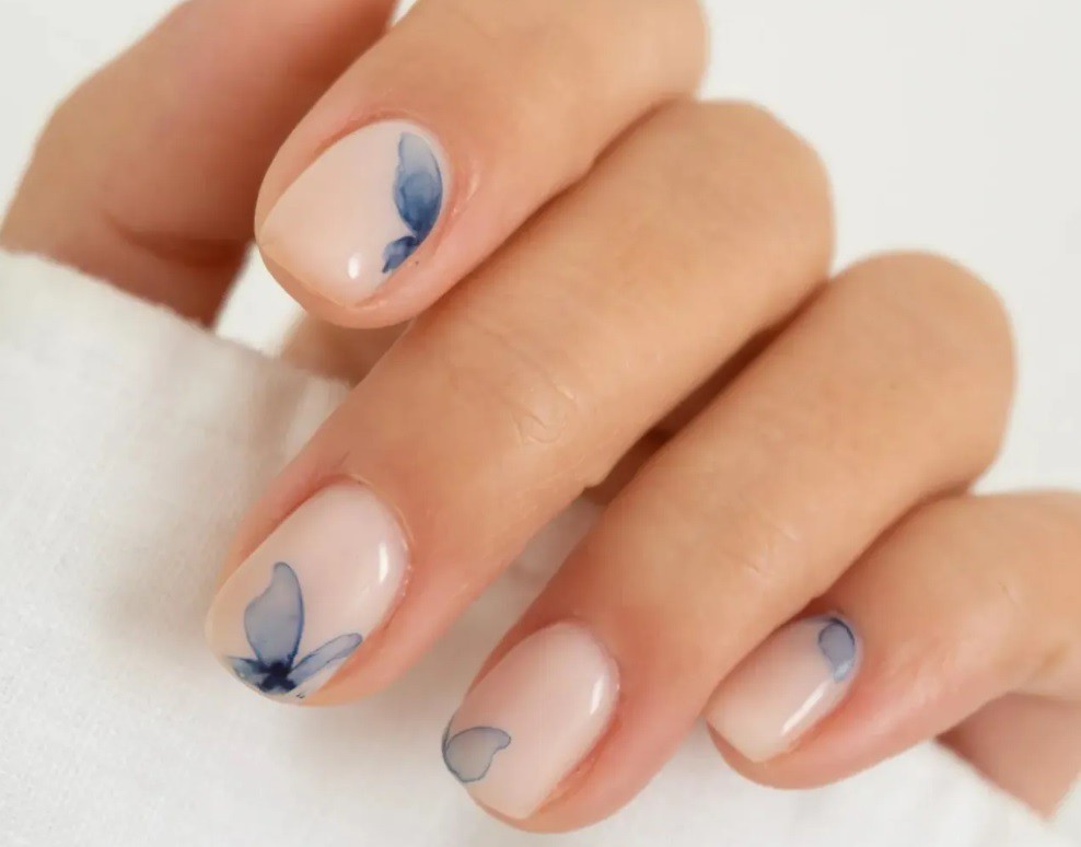 Снежна пеперуда