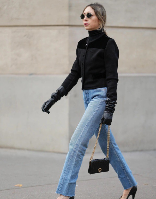 Обувки тип ръкавица + дънки