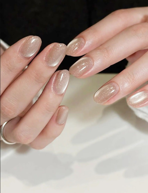 Бежово стъкло