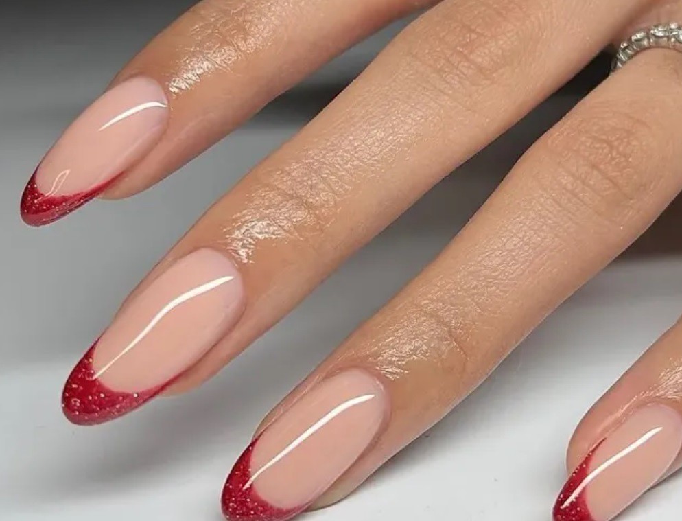 Блестящи връхчета