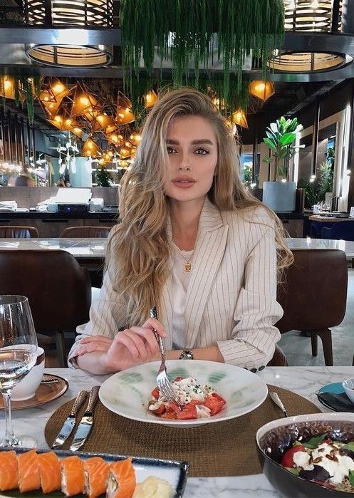 Социално и разсеяно хранене