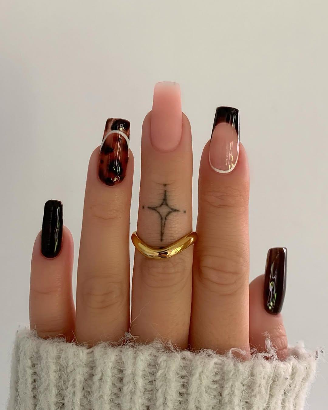 Маникюр за квадратни нокти за есента