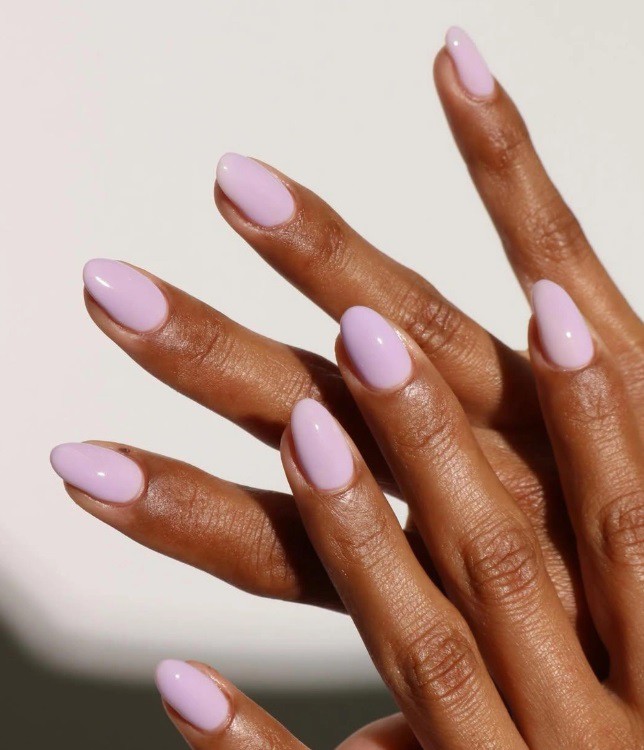 Лавандулов маникюр