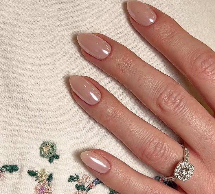 Перлен маникюр