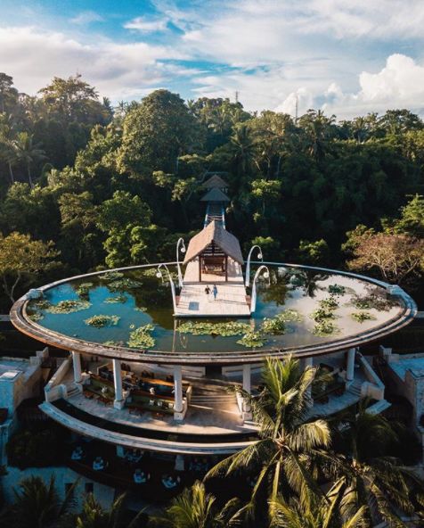 Хотел в Бали