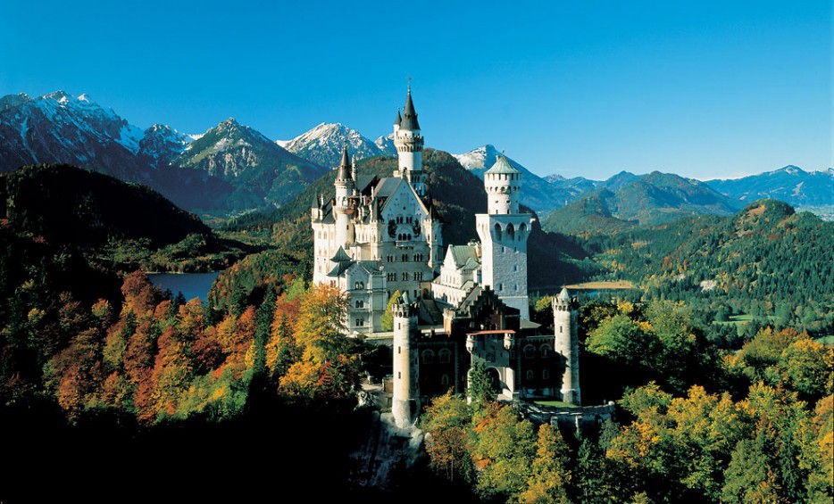 Замъкът Нойшванщайн, Бавария, Германия