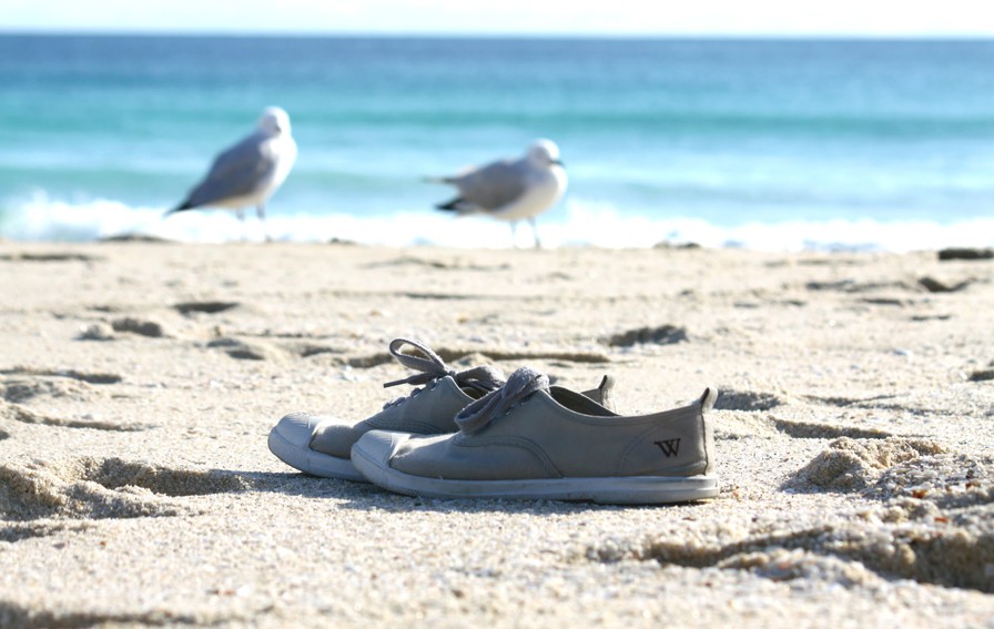 Пясък в обувките