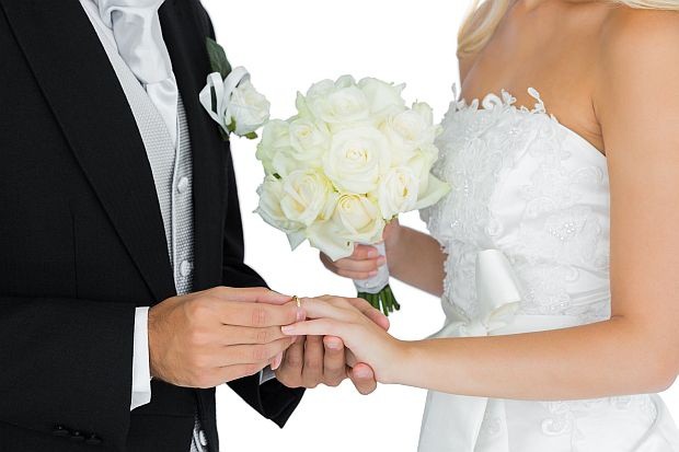 Необичайна сватба: Три двойки ще си кажат 