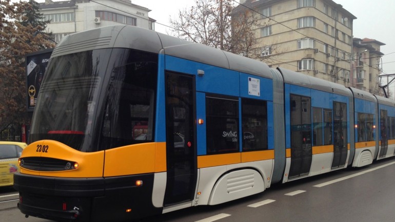 Нови еко автобуси и трамваи ще радват софиянци от днес