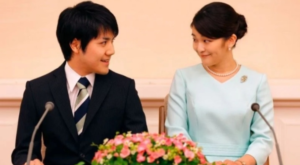 В Япония е разрешено на мъже кралското семейство да се