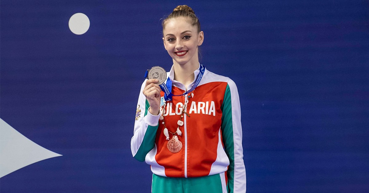 Още гордост: Боряна Калейн със сребърен медал за България на бухалки