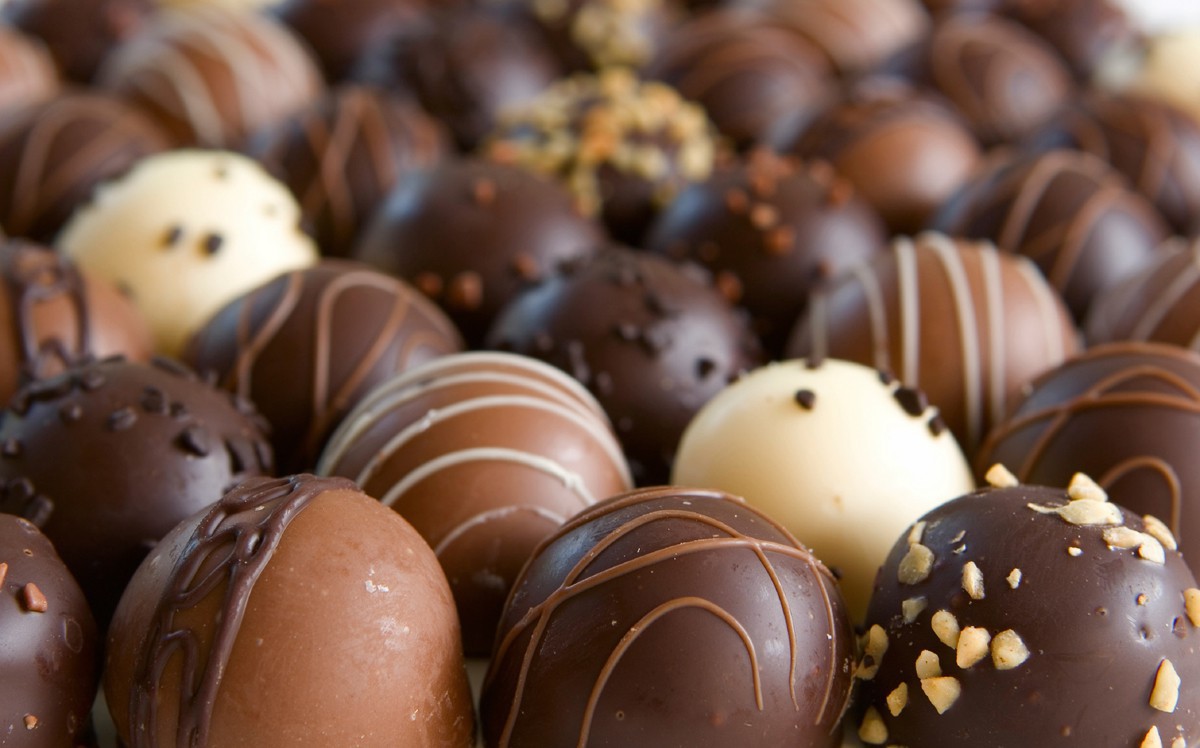 Шоколадът ни прави по-умни, доказаха учените!