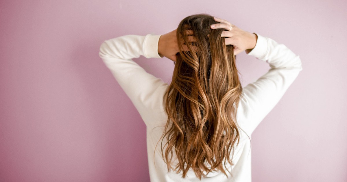 5 основни грешки при грижата за косата, които стилистът ти желае да спреш да правиш
