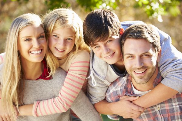 10 тайни на родителите, които възпитават щастливи деца