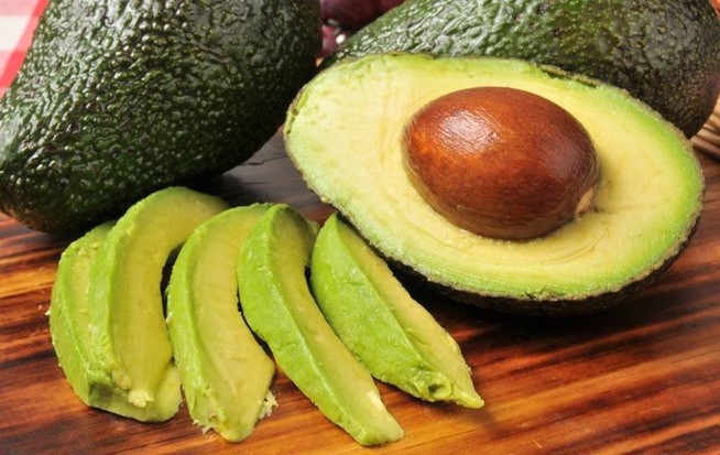 Изненадващ начин да запазиш нарязаното авокадо свежо