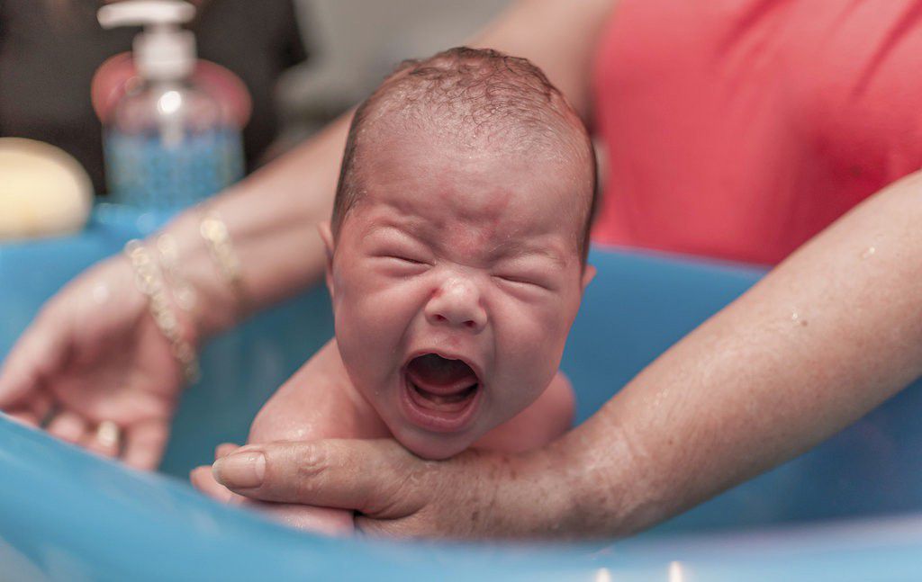 10 ужасни и страхотни причини новите майки да плачат