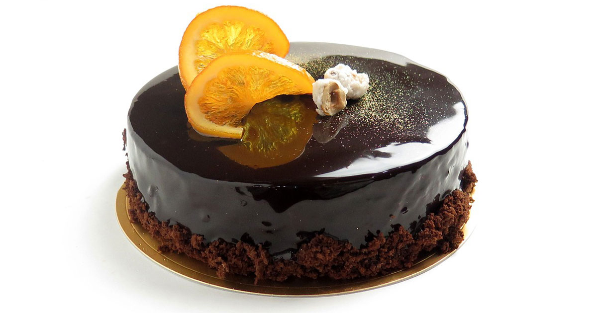 Неустоимо: Шоколадова торта със сироп от клементини