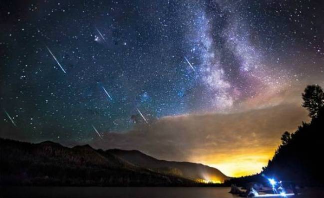 Намислете си желание: Метеорният поток Аквариди ще освети небето тази вечер