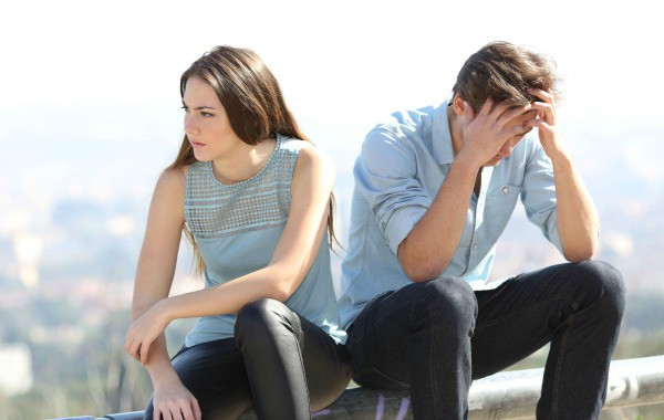 6 неща, които показват, че мъжът до теб не е готов да се обвърже