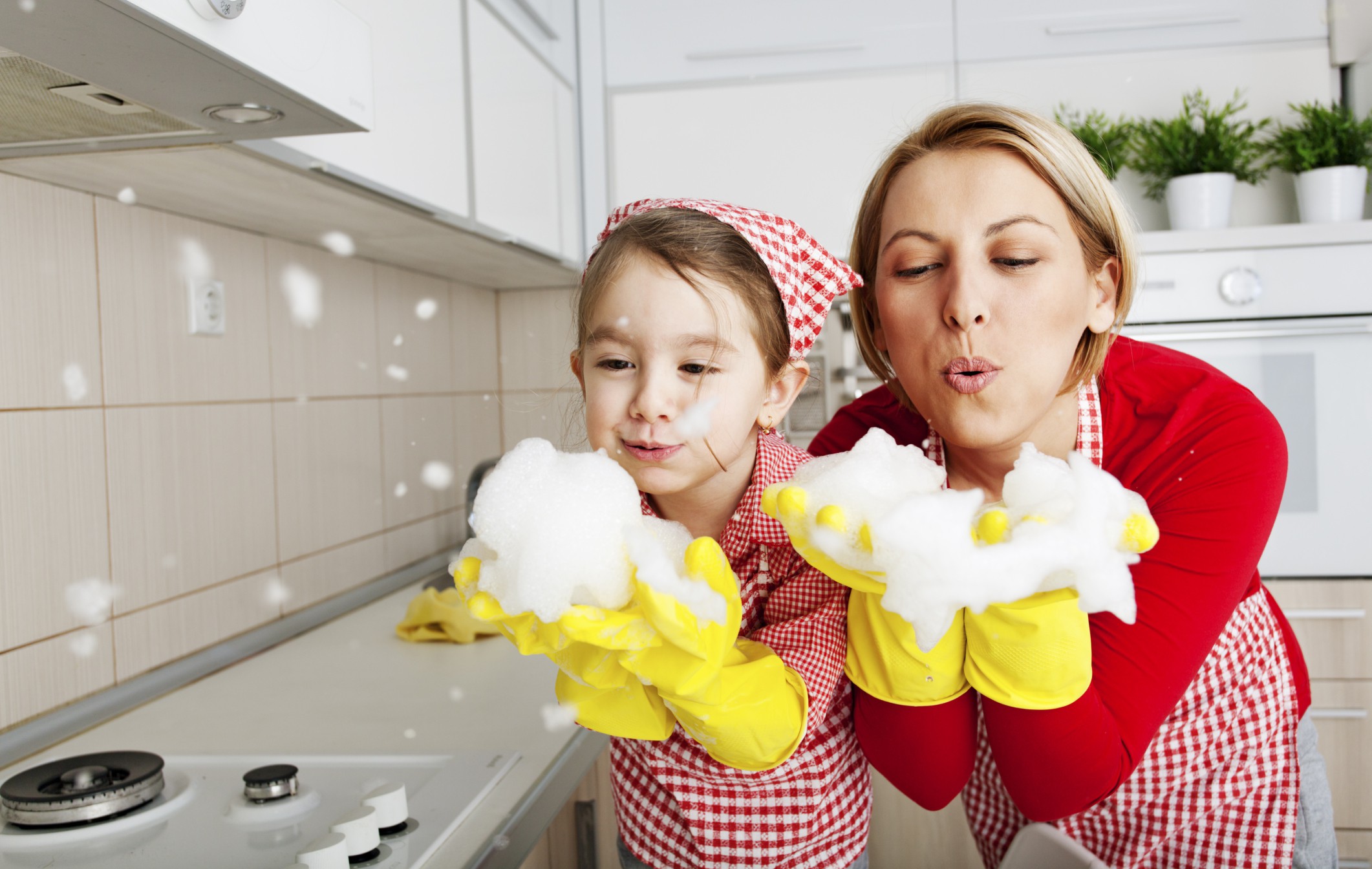 Какви домакински задължения да възложиш на децата си спрямо възрастта им