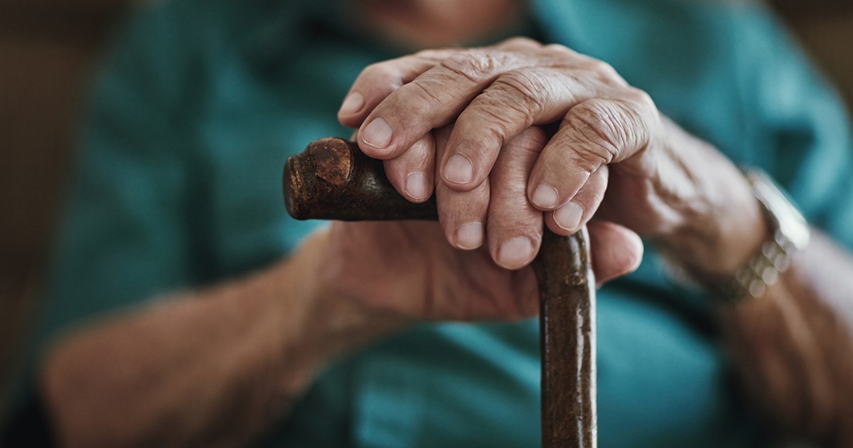 102-годишният Густ Де Рийд от Белгия получи покана да се