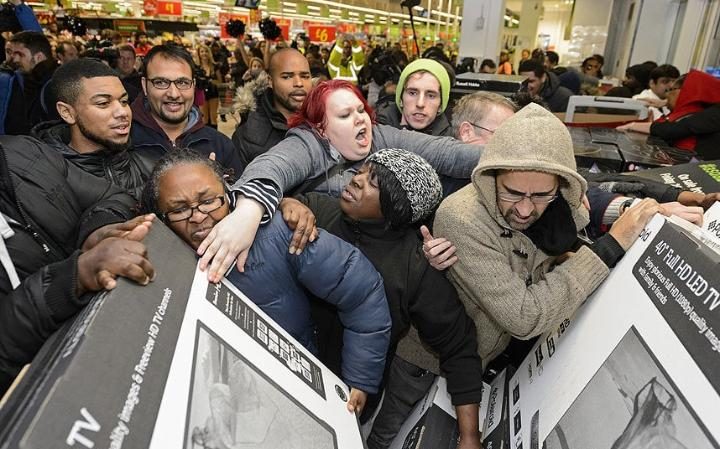 Ужасяващи истории от пазаруването за Black Friday