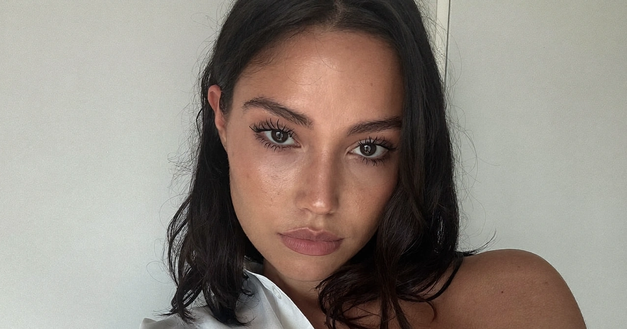 Гримьорите го смятат за чудо: С този прост грим трик ще изглеждате с 15 години по-млади