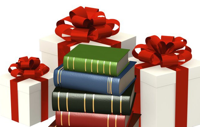 10 вдъхновяващи книги, които да подарите тази Коледа