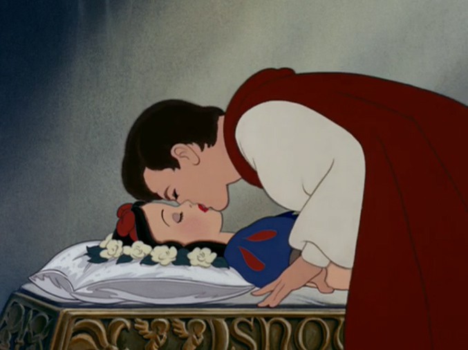 20-те най-романтични момента от филмите на Disney