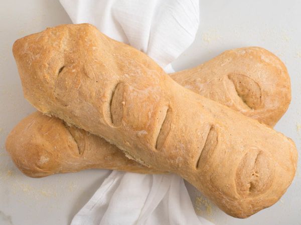 Вкусна рецепта за хрупкав френски хляб
