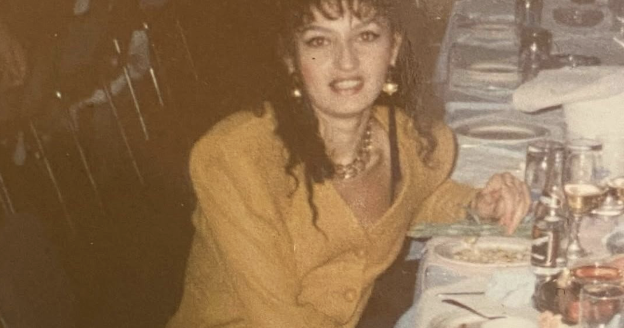 Преди 40 г. смениха името й на Силвия, Слави я сваля като студентка, а днес е сред най-стилните жени у нас