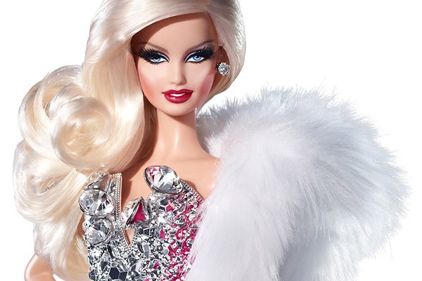 Пълна промяна: Любимата ни кукла Барби вече има нова визия
