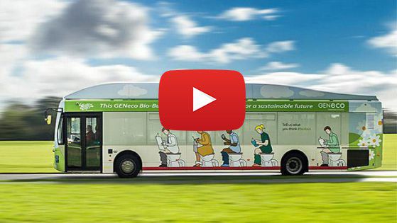 Първият автобус, задвижван от фекалии, тръгна във Великобритания (Видео)