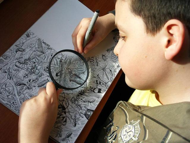 11-годишно дете чудо създава изумително детайли рисунки