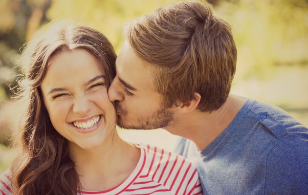 10 качества на мъжа, който няма да спре да ви обича